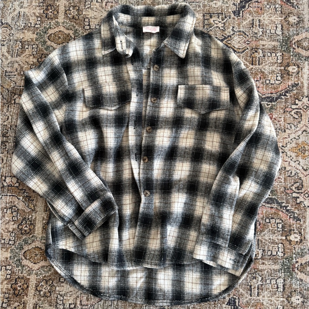 Pink Lily Shacket | Black and White Plaid Shirt